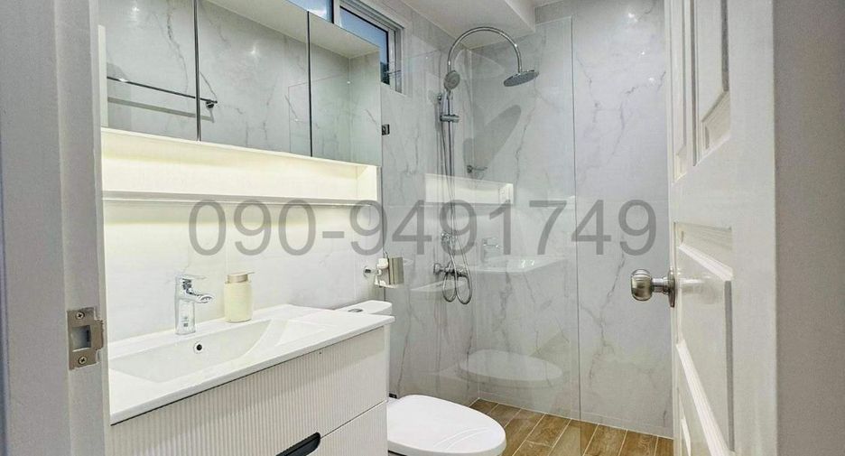 Condo en alquiler de 2 habitaciones en Yan Nawa, Bangkok
