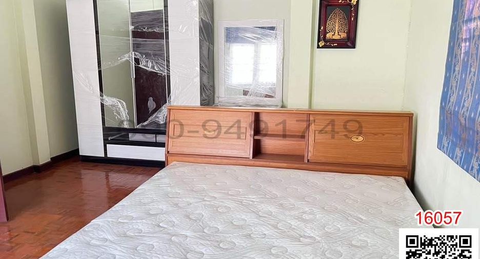 Haus zur Miete mit 3 Zimmer in Sam Phran, Nakhon Pathom