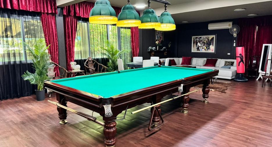 À vendre 4 chambres villa à Sattahip, Chonburi