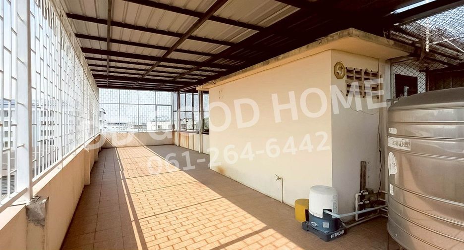 For sale 2 bedrooms retail Space in Bang Bon, Bangkok