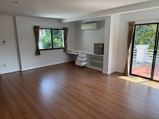 For rent 3 bedrooms house in Khan Na Yao, Bangkok