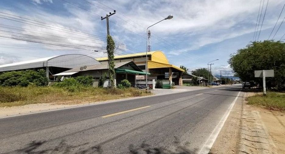 For sale 1 bed warehouse in Mueang Lamphun, Lamphun