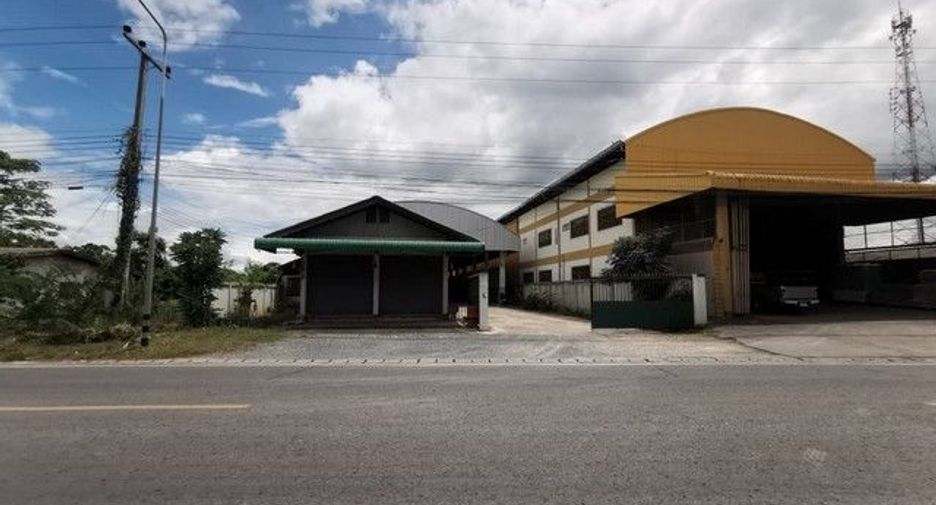 For sale 1 bed warehouse in Mueang Lamphun, Lamphun