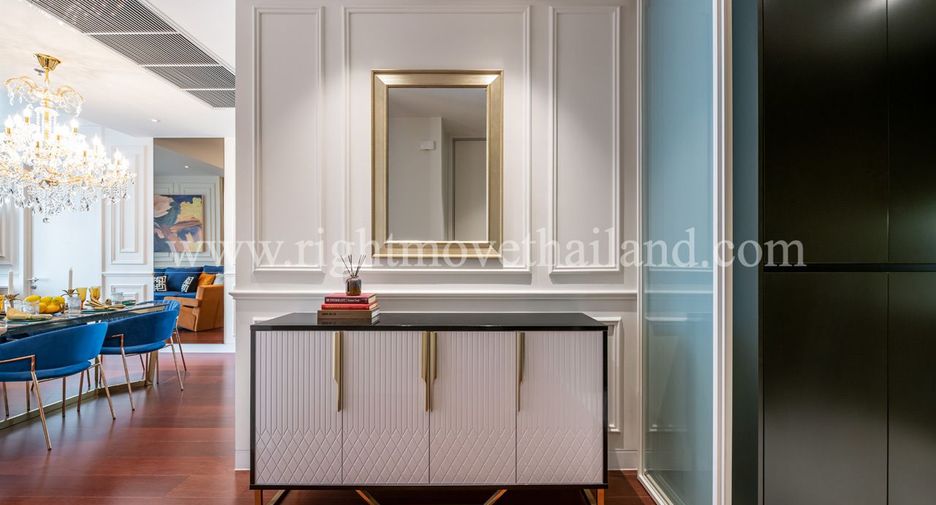 For rent and for sale 2 bedrooms condo in Watthana, Bangkok
