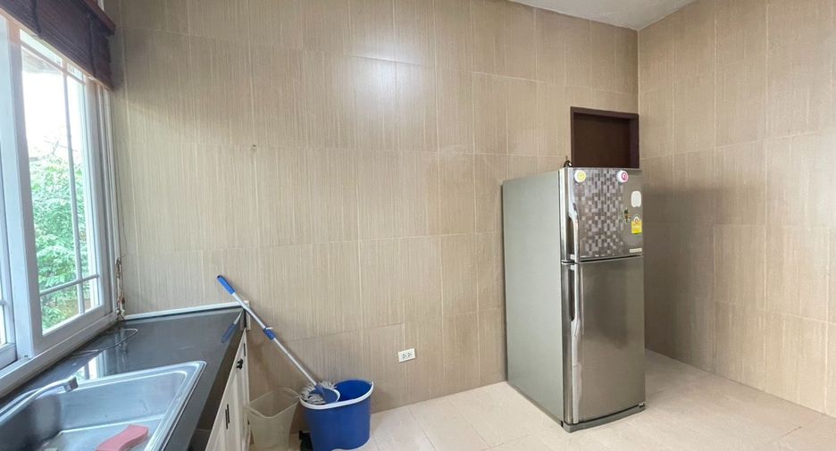 ขาย 4 ห้องนอน บ้านเดี่ยว ใน เมืองเชียงใหม่, เชียงใหม่
