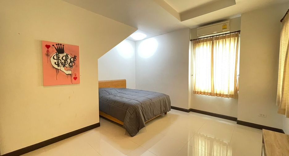 ขาย 4 ห้องนอน บ้านเดี่ยว ใน เมืองเชียงใหม่, เชียงใหม่