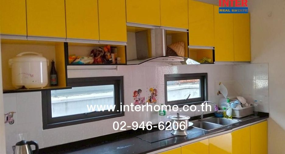 For sale 3 bedrooms house in Khlong Luang, Pathum Thani