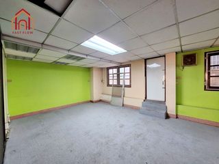 For rent 6 bedrooms retail Space in Chom Thong, Bangkok
