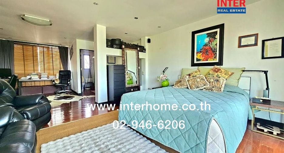 Haus zur Miete und zum Kauf mit 5 Zimmer in Lak Si, Bangkok