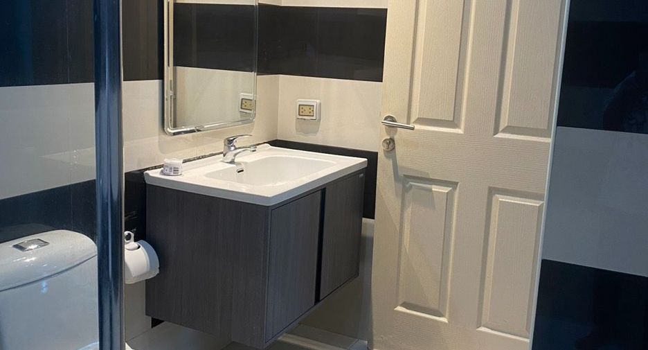For sale 1 bed condo in Pratumnak, Pattaya