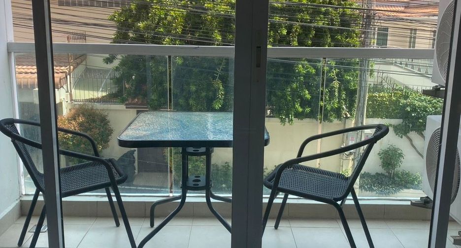 For sale 1 bed condo in Pratumnak, Pattaya