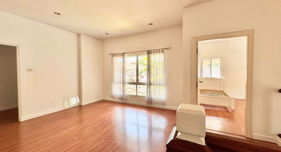 À vendre 4 chambres maison à Mueang Chiang Mai, Chiang Mai