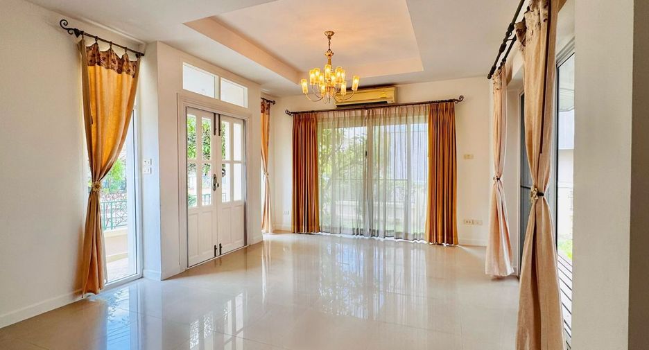 À vendre 4 chambres maison à Mueang Chiang Mai, Chiang Mai