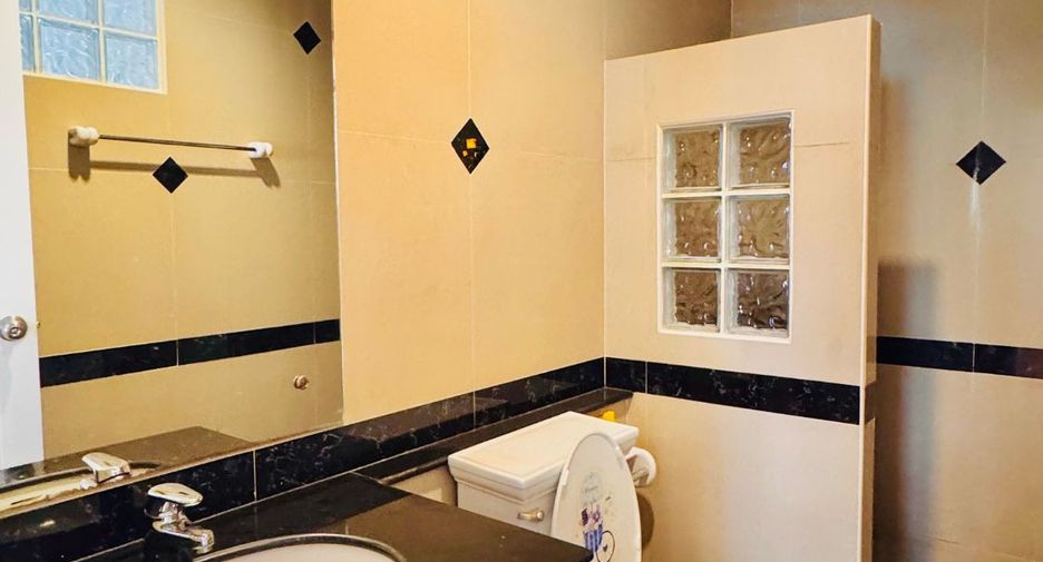 À vendre 4 chambres maison à Mueang Chiang Mai, Chiang Mai
