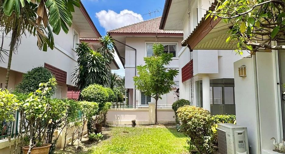 À vendre 4 chambres maison à Mueang Chiang Mai, Chiang Mai