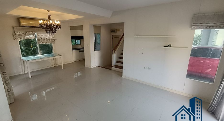 For sale 3 bedrooms house in Sai Mai, Bangkok