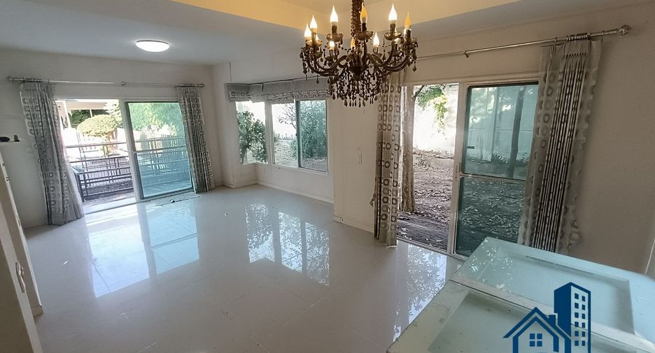 For sale 3 bedrooms house in Sai Mai, Bangkok