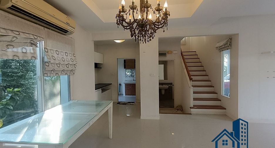 For sale 3 bedrooms house in Sai Mai, Bangkok