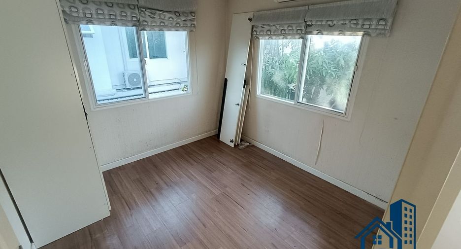 For sale 3 bedrooms house in Sai Mai, Bangkok