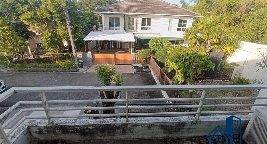 For sale 3 bedrooms house in Sai Mai, Bangkok