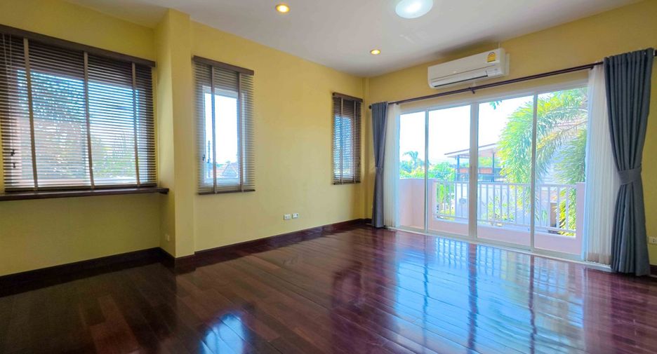 Casa en venta de 3 habitaciones en Sattahip, Chonburi