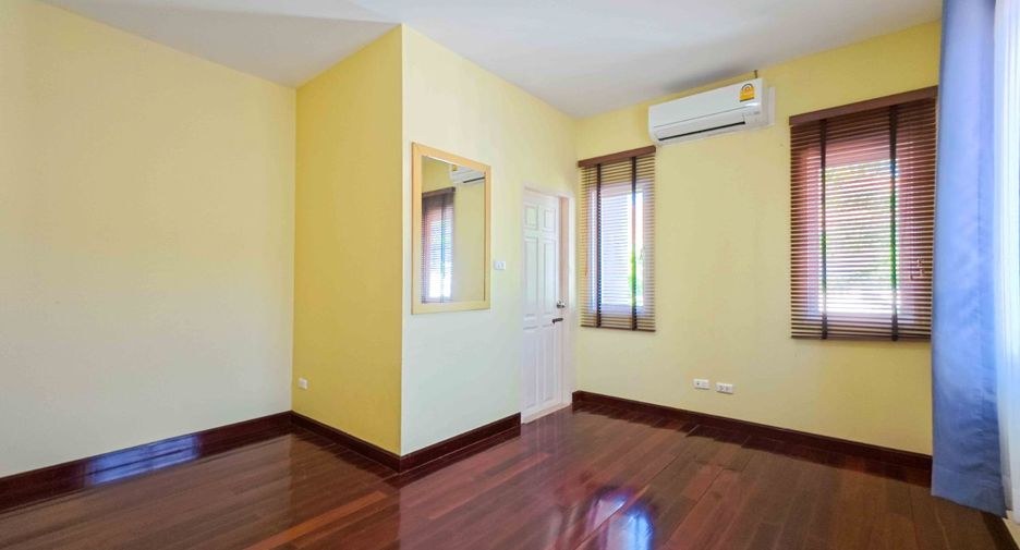 Casa en venta de 3 habitaciones en Sattahip, Chonburi