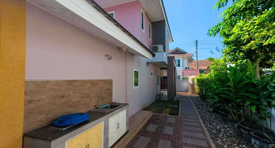 Casa en venta de 3 habitaciones en Sattahip, Chonburi
