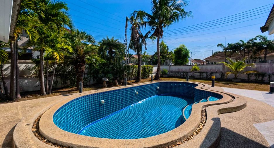 Casa en venta de 3 habitaciones en Sattahip, Chonburi