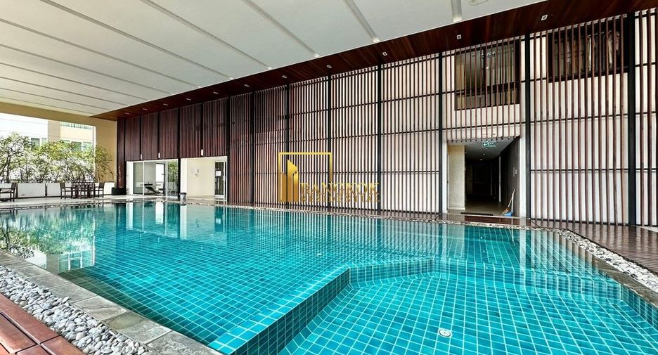 For rent 2 bedrooms condo in Watthana, Bangkok