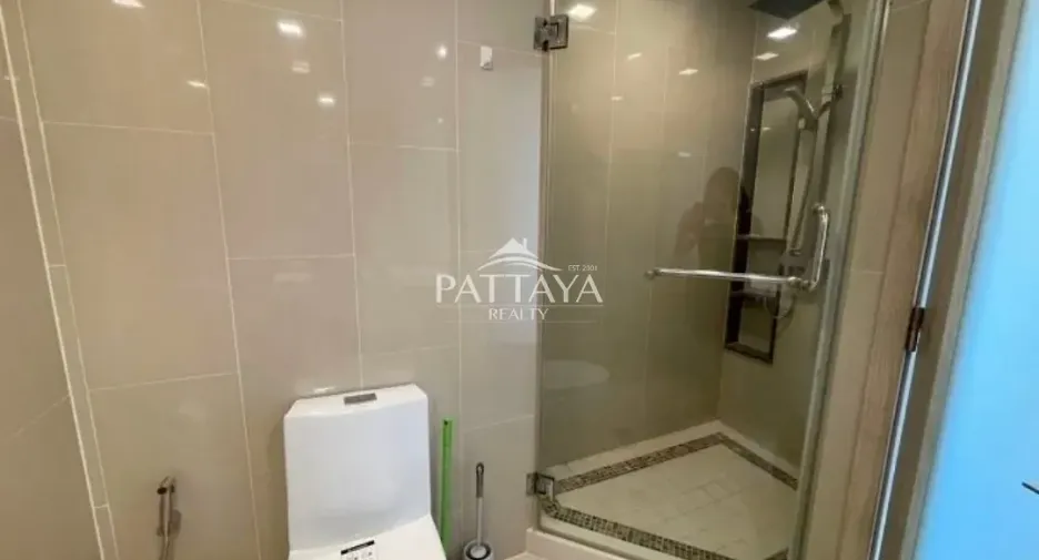 For sale 1 Beds condo in Bang Lamung, Chonburi