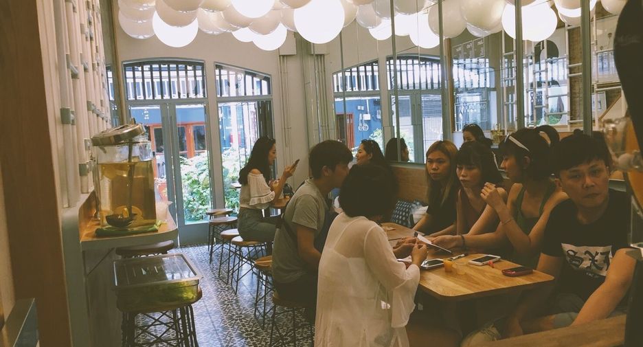 For rent 5 bedrooms retail Space in Chatuchak, Bangkok
