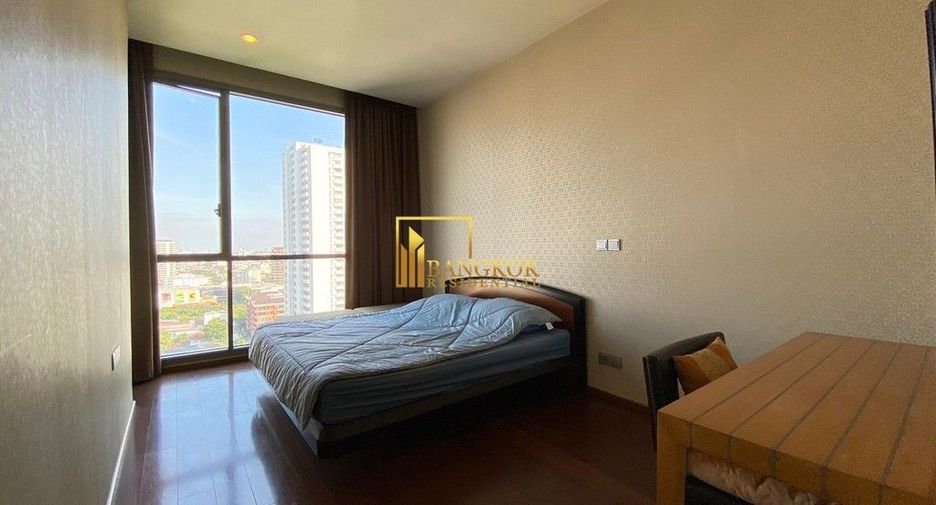 For rent and for sale 2 bedrooms condo in Watthana, Bangkok