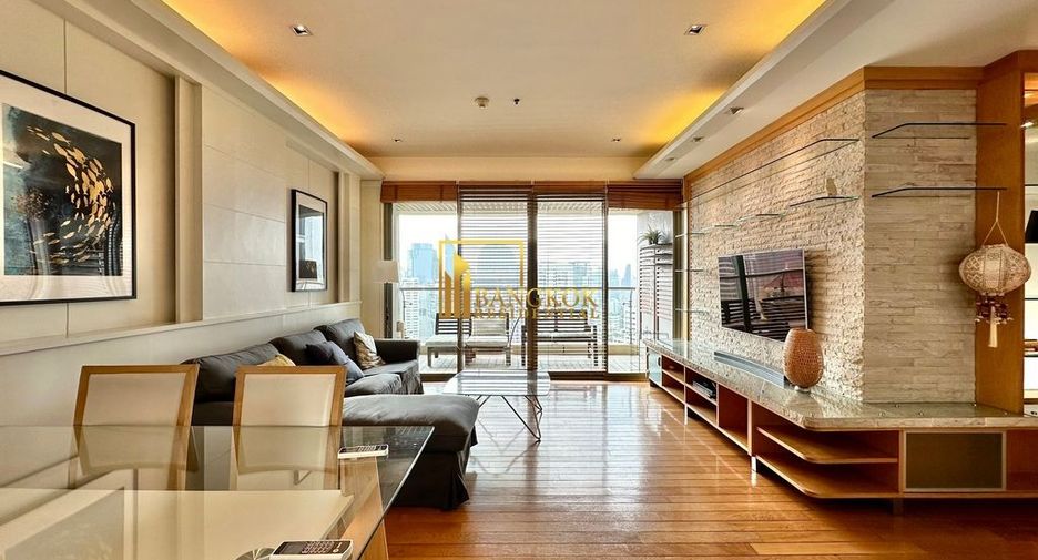 For rent and for sale 2 bedrooms condo in Khlong Toei, Bangkok
