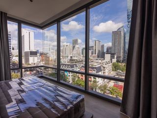For rent 2 bedrooms condo in Bang Rak, Bangkok