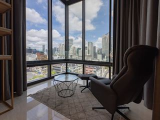 For rent 2 bedrooms condo in Bang Rak, Bangkok