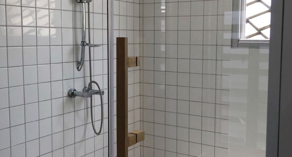 For rent 1 bed retail Space in Sathon, Bangkok