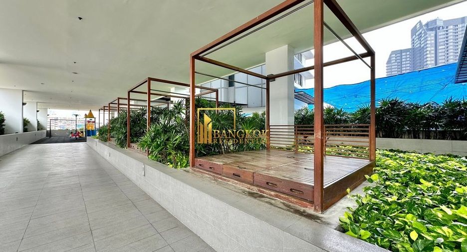 À louer et à vendre 1 chambre condo à Sathon, Bangkok