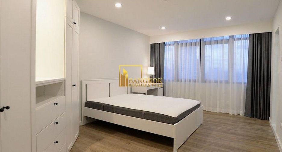 For rent そして for sale 3 ベッドルーム condo in Watthana, Bangkok