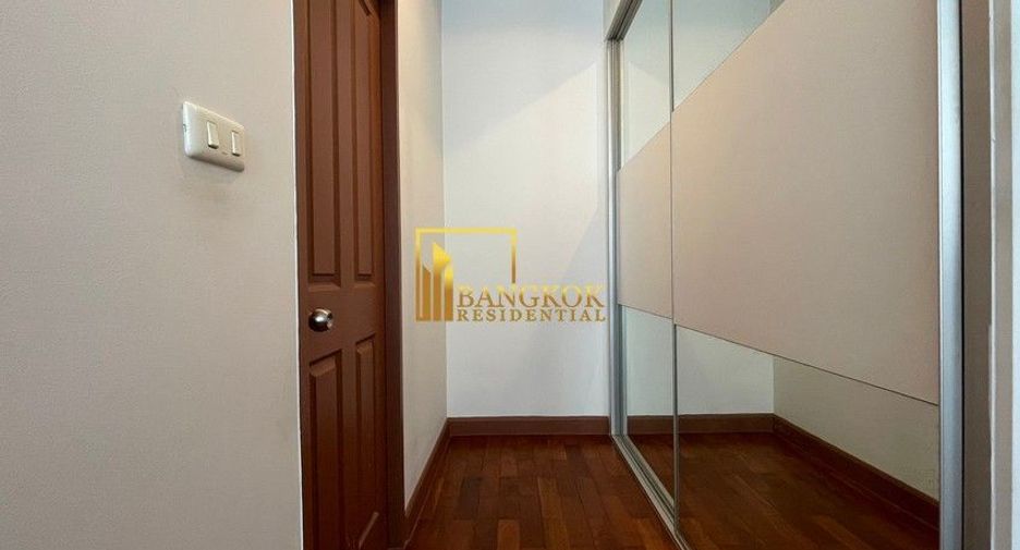 For rent そして for sale 2 ベッドルーム condo in Khlong Toei, Bangkok