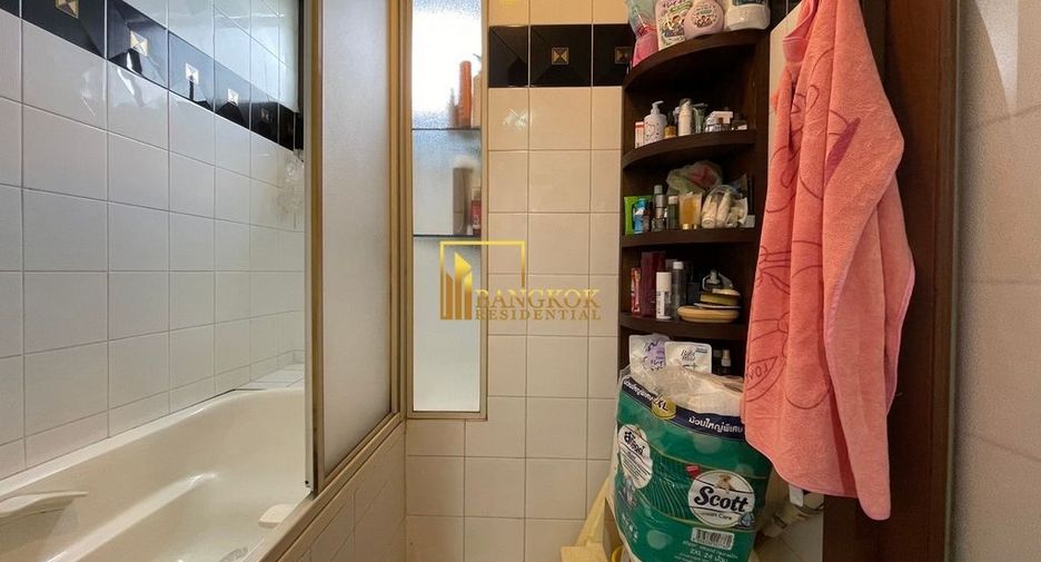For sale 3 ベッドルーム condo in Watthana, Bangkok