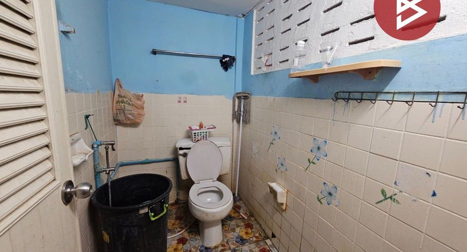 For sale 2 bedrooms townhouse in Pak Kret, Nonthaburi