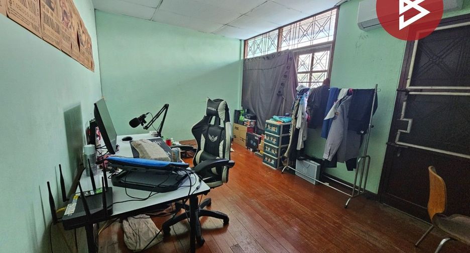 For sale 2 bedrooms townhouse in Pak Kret, Nonthaburi