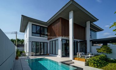 For sale 4 bedrooms villa in Bang Lamung, Chonburi