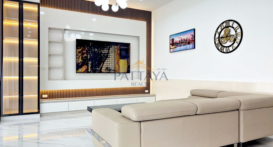 For sale 3 bedrooms villa in Bang Lamung, Chonburi