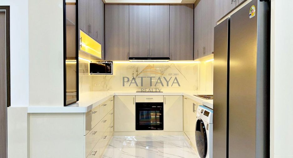 For sale 3 bedrooms villa in Bang Lamung, Chonburi