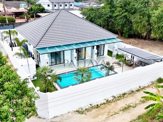 For sale 3 bedrooms villa in Bang Lamung, Chonburi