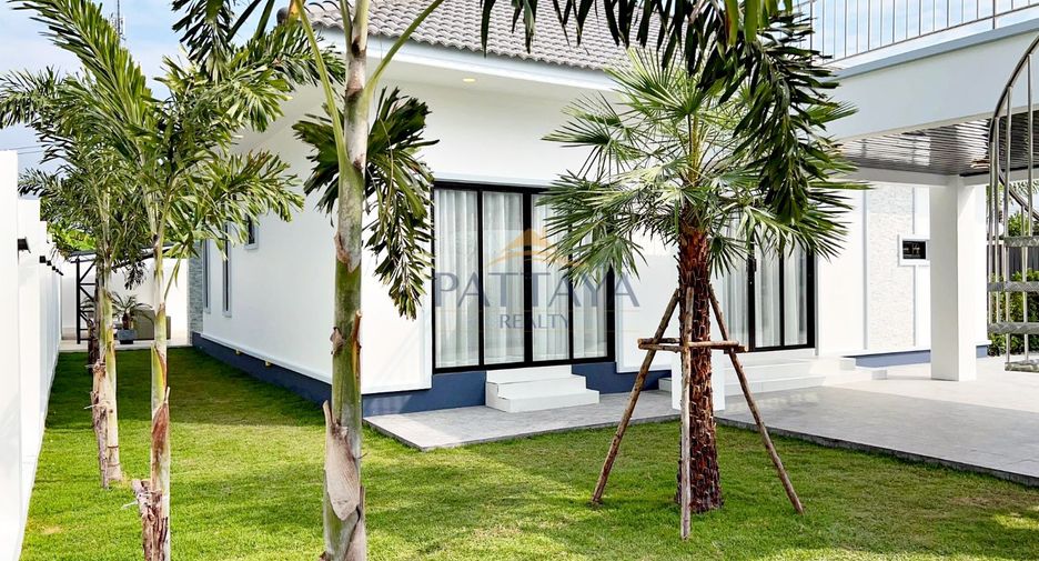 For sale 3 bedrooms villa in Bang Lamung, Chonburi