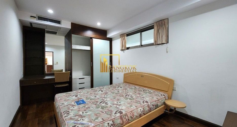 Condo en alquiler y en venta de 3 habitaciones en Watthana, Bangkok