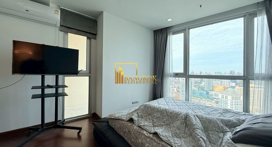 For rent 2 bedrooms condo in Khlong Toei, Bangkok