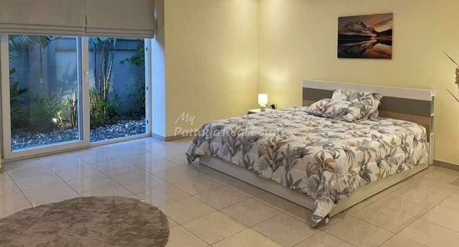 Villa en venta de 4 habitaciones en Bang Lamung, Chonburi